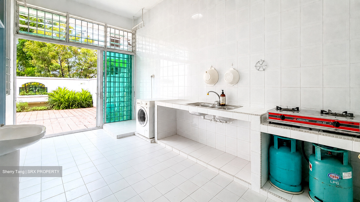 MARLENE AVENUE (D19), Terrace #594048801